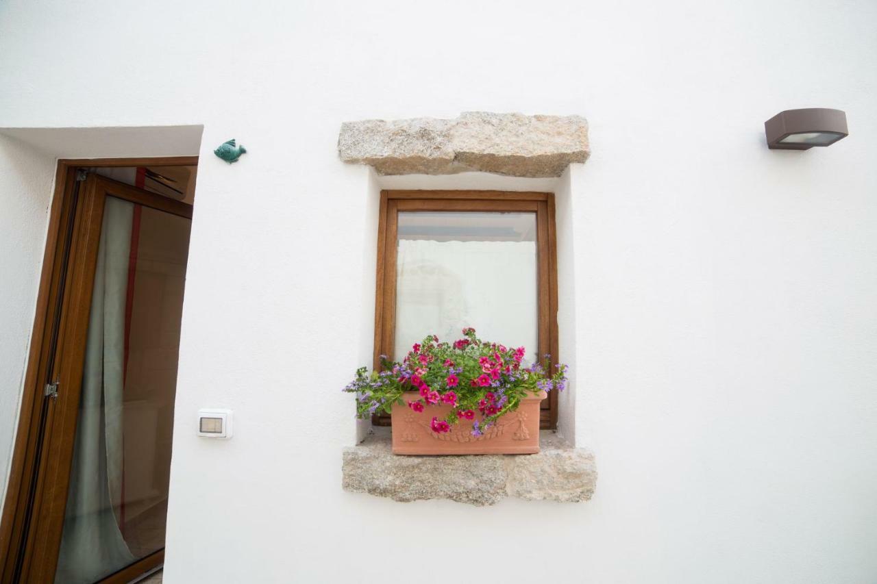 Olbia Domus Inn Exterior photo